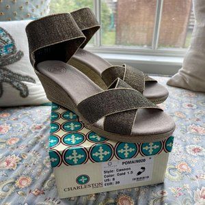 NIB!  CHARLESTON SHOE CO. Cannon Wedge GOLD Size 8